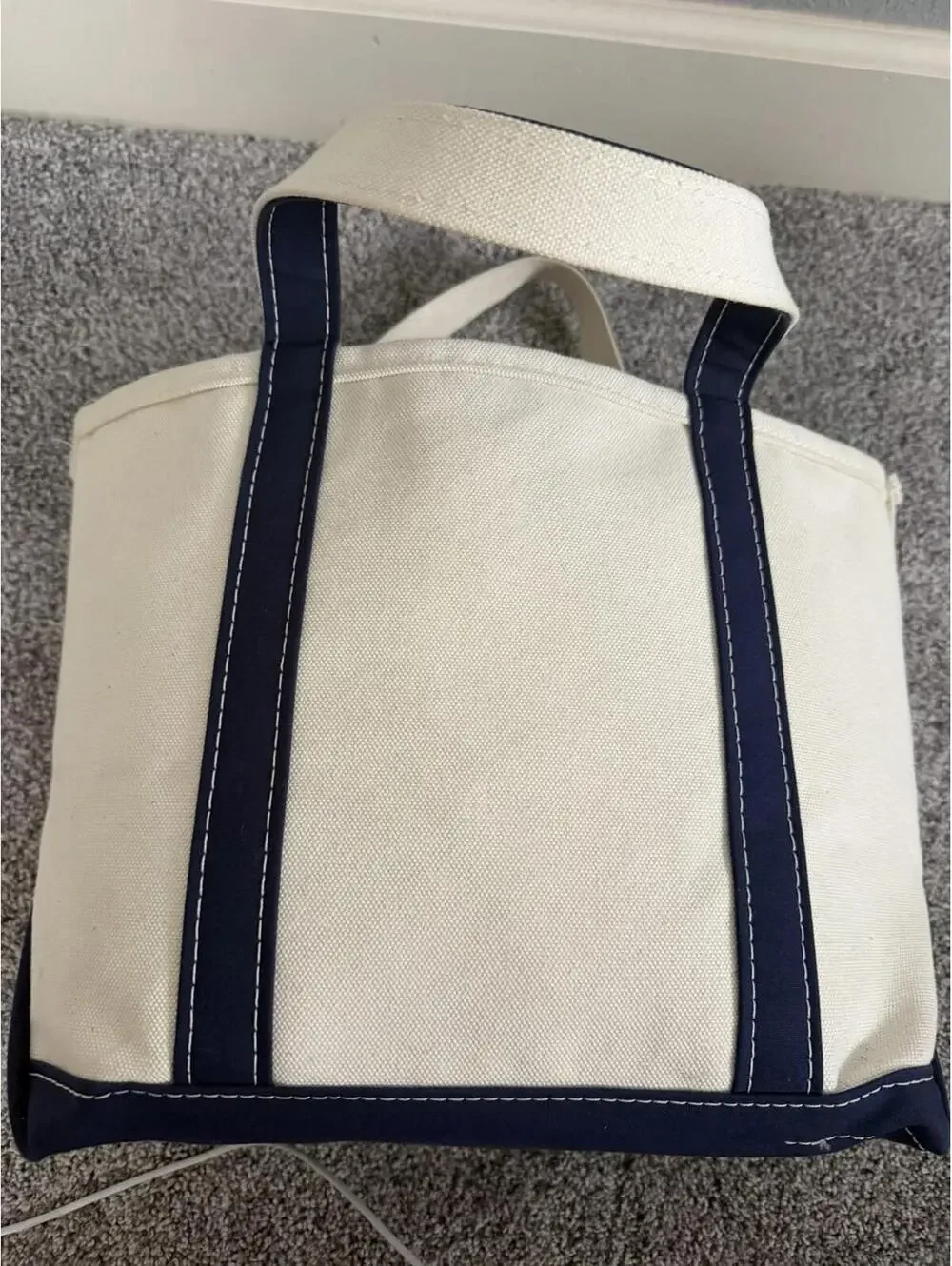 LL Bean Boat And Tote Navy With K Initial Embroidery Short Straps Medium Bag - Picture 5 of 6